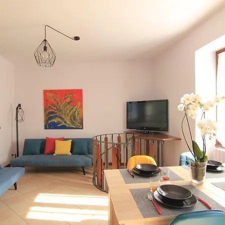 La Casa Degli Artisti شقة *